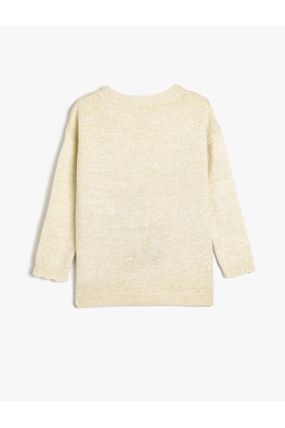 Koton Langärmliger, mit Pailletten besetzter, übergroßer Strickpullover – Hirsch bestickt
