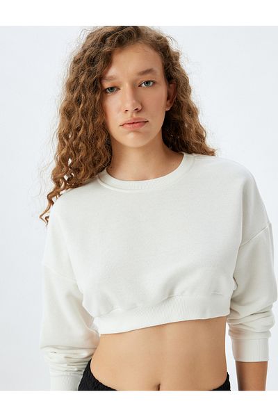 Koton Φούτερ Basic Crop Crew με μακρυμάνικη άνετη εφαρμογή