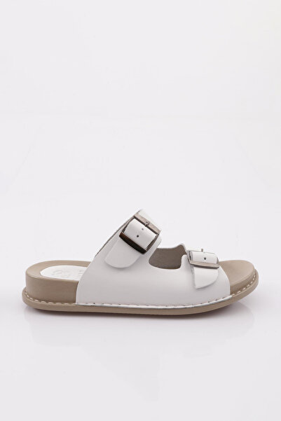 DGN P32 Women's Slippers
