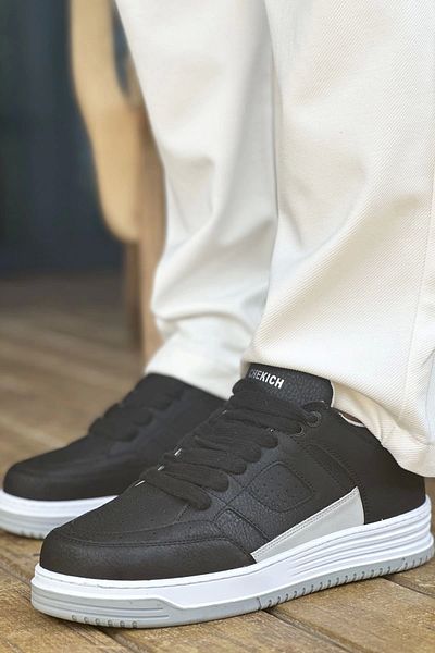Chekich Avax Cbt Men's Black Sports Shoes