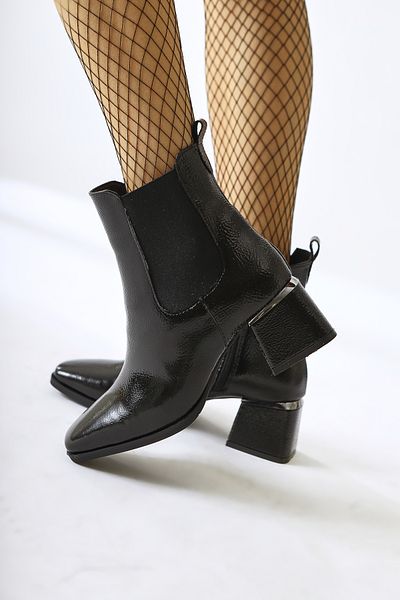 Limoya Γυναικείες μπότες Galya Black Patent Leather με κοντό τακούνι, γυναικείο μποτάκι