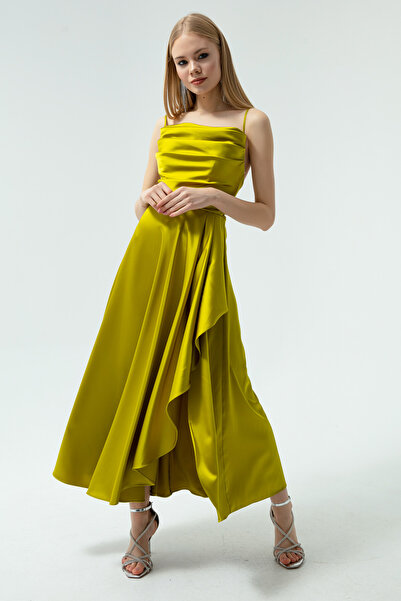 Lafaba Kadın Fıstık Yeşili Volanlı Yırtmaçlı Saten Midi Boy Abiye & Mezuniyet Elbisesi