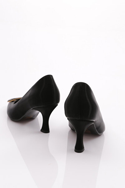 DGN 2603 Dámské boty na podpatku s kulatou přezkou