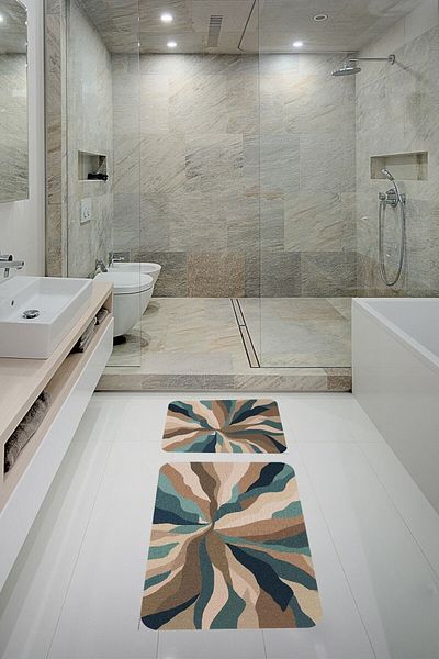 Pelangi Color Blocked Bathroom Rug Double Toilet Seat Set Non-Slip Base Bath Mat Set