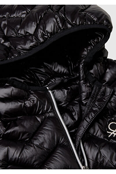 United Colors of Benetton Γιλέκο Pufa K με κουκούλα με κεντημένο λογότυπο στο αριστερό μέρος του σώματος και τσέπες στο πλάι