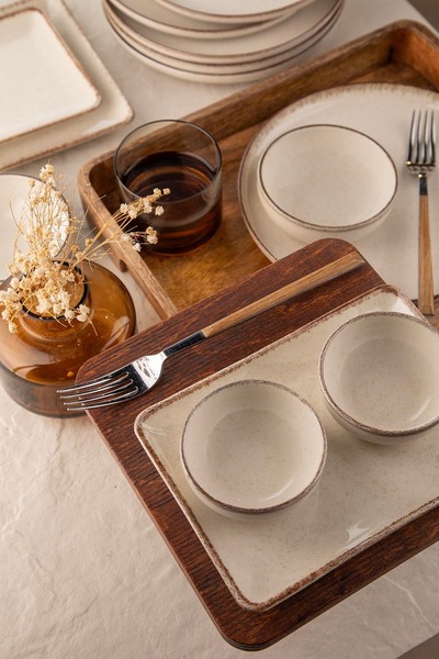 Kütahya Porselen Moderna 14 Parça 6 Kişilik Kahvaltı Takımı Tarçın