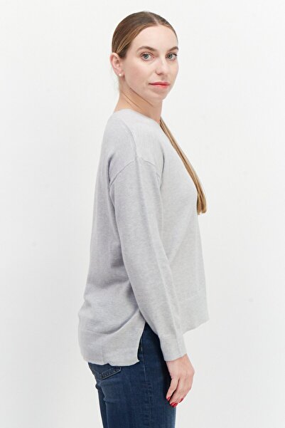 French Connection Women V-Neck Long Sleeves Knitted Sweater, Light Grey