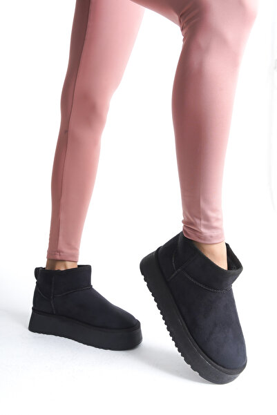 Shu Mhu Γυναικείο μαύρο μποτάκι με χοντρή σόλα με γούνα από σουέτ με απλό σχέδιο