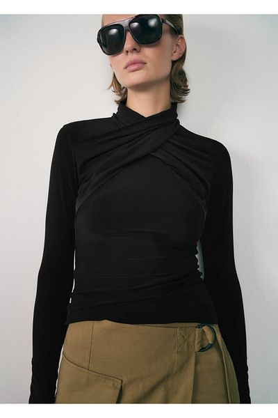 MANGO Woman Double Breasted Collar T-Shirt