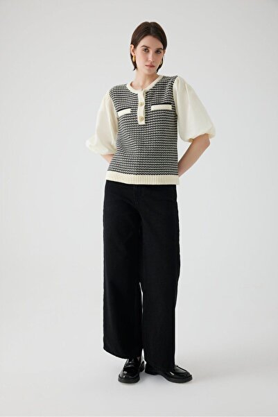 Exquise Denim negru din bumbac cu picioare largi - Detaliu curea și nasturi