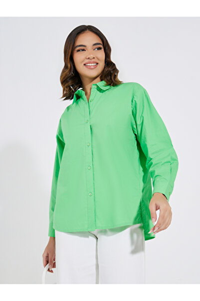 Styli قميص كبير الحجم طويل الأكمام مطوي بأزرار مع ياقة وهمية في الخلف