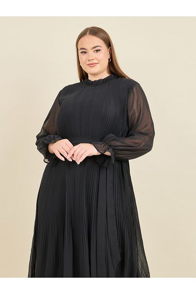 Styli Plus Accordion Pleat A-Line Midi Dress with Self Tie Up