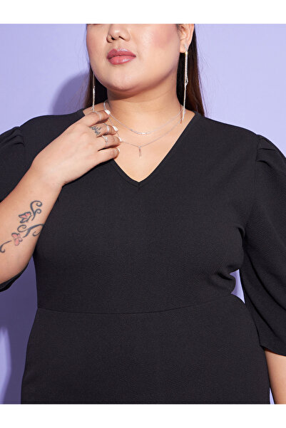 Sassafras By Styli Plus 3/4 Sleeve Bodycon Dress with Back Slit