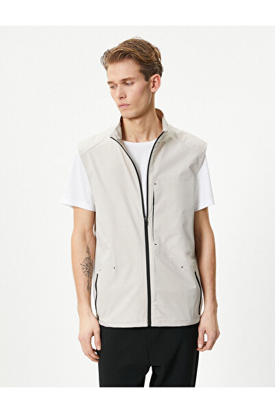 Koton Stand Collar Zippered Parachute Fabric Sports Vest - Pocket Detail