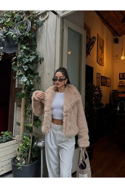 SONREİR Lolita Pouchless Detail Imported Fur Coat