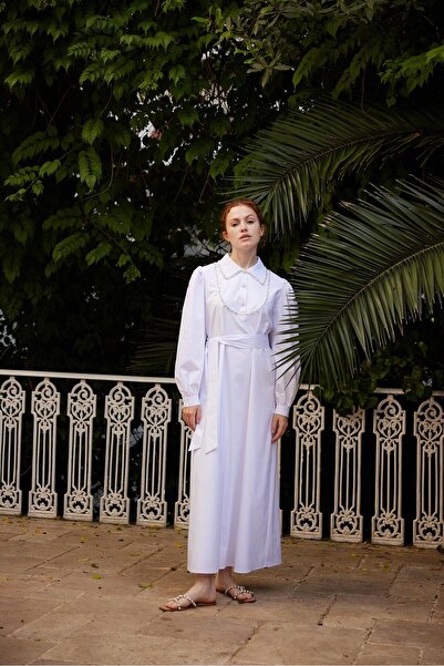 NİQOZZA TRİKO فستان بيريلوس أبيض