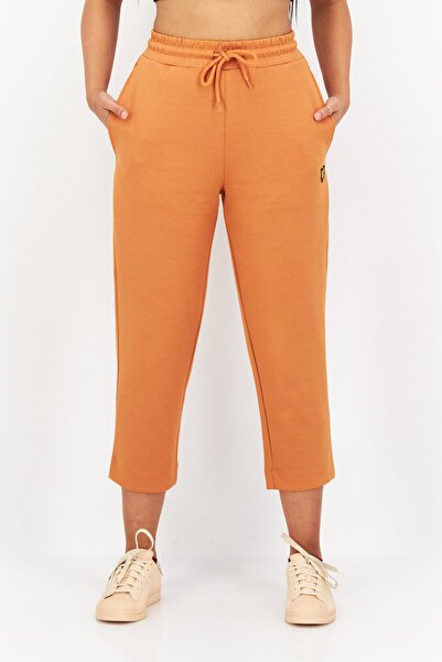 Lyle & Scott بنطلون نسائي ضيق برباط وشعار العلامة التجارية، بني