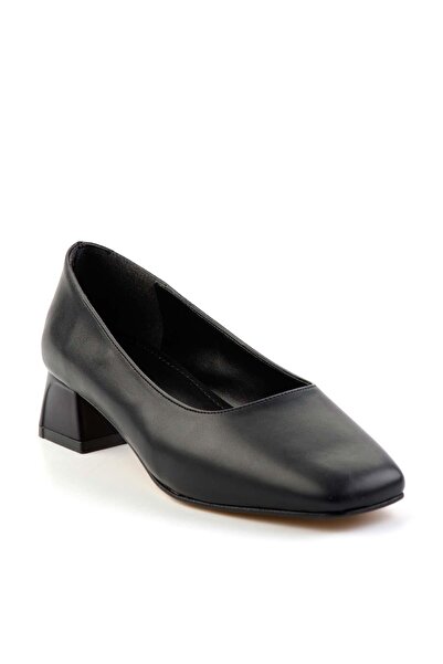 Bambi Siyah   Kadın Klasik Topuklu Ayakkabı K01213121009