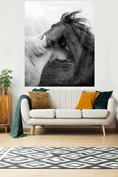 Genel Markalar Sarılan Atlar Leke Tutmaz Kadife Dokulu Kumaş Duvar Örtüsü Duv...