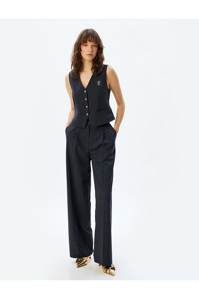 Koton Pantaloni de pânză de damă 5wak40085uw dungi bleumarin