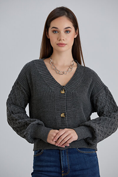 hanope سترة نسائية منسوجة بأكمام بالون منقوشة باللون الفحمي