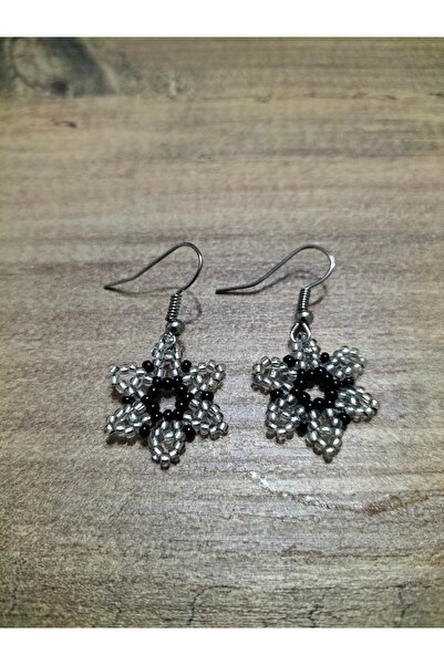 Arjew Handmade Bead Flower Earrings