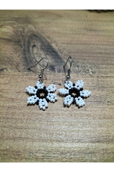 Arjew أقراط زهرة الخرز اليدوية