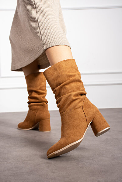 KOTAN Tan Suede Gusseted Άνετα κομψά γυναικεία μποτάκια με τακούνι με λεπτομέρεια με κορδόνι