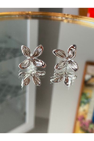 HerşeyVarBurda Four Leaf Gold and Silver Color Flower Earrings