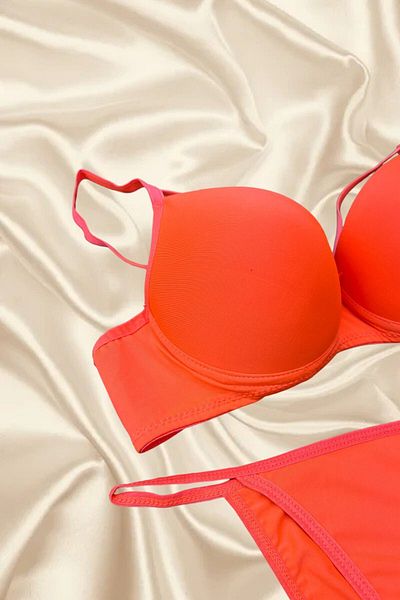 Modaley Giyim Set sutien și chiloți push-up -ml01
