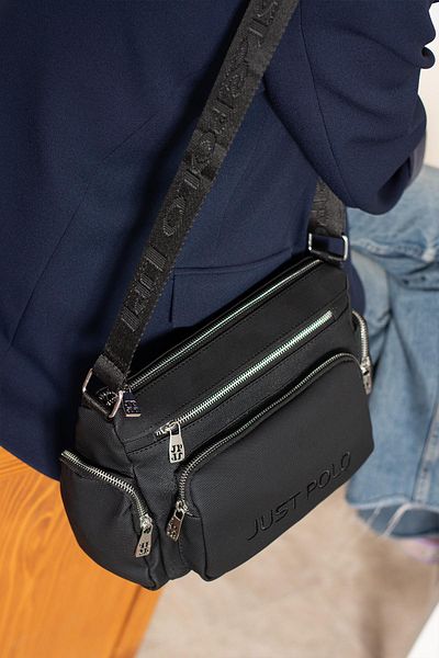 H&D COLLECTİON Geanta de umar model Messenger cu 7 compartimente 6033