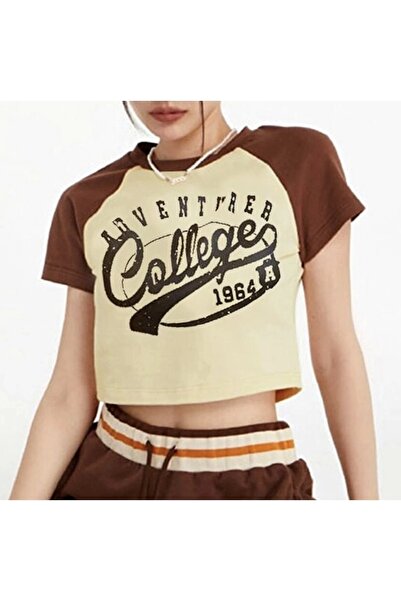 DarkellaStore Μπλουζάκι Harajuku Y2k College καφέ με κοντό μανίκι Raglan