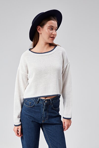 MA ananas Women's Seasonal Crop Knitwear Sweater