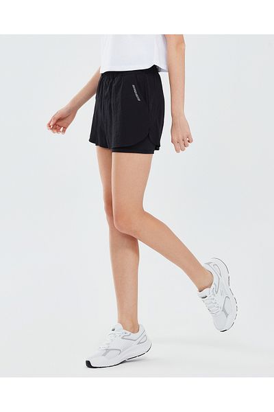 SKECHERS Γυναικείο μαύρο σορτς 4 ιντσών W 2 σε 1 - Performance Collection S241144-001