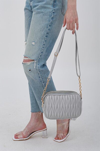 Madamra Gray Women's Multi-Compartment Quilted Crossbody Bag