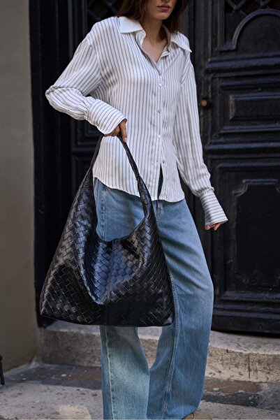 Madamra Černá dámská pletená kožená taška přes rameno Bottega