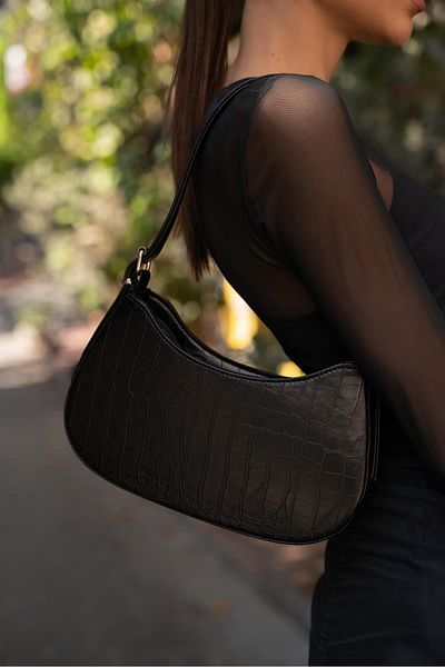 Madamra Schwarze Krokodil-Baguette-Tasche für Damen