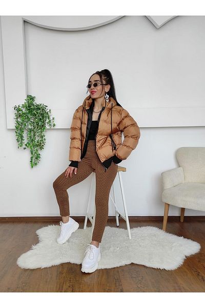 Altı Üstü Butik Надуваемо палто