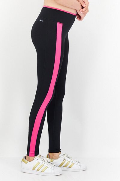 New Balance Women Sportswear Fit Brand Logo Training Tights, Black and Pink