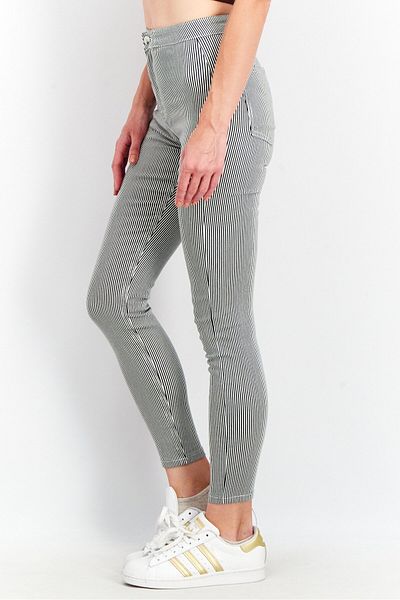 Sinsay Women Skinny Fit High Waist Stripe Pants, Black