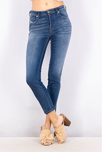 Diesel بنطلون جينز نسائي قصة ضيقة قابل للتمدد، أزرق