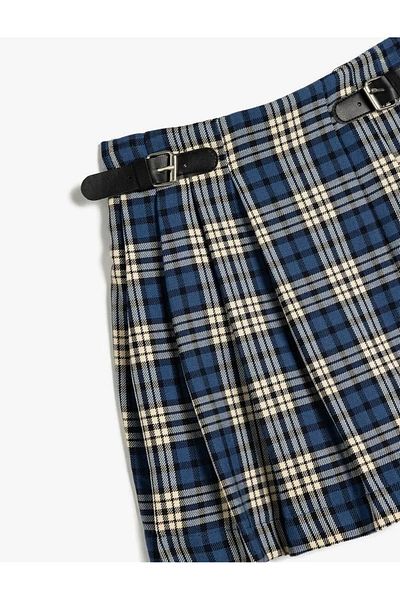 Koton Viscose Mixed Plaid Shorts Skirt - Belt Buckle Pleated