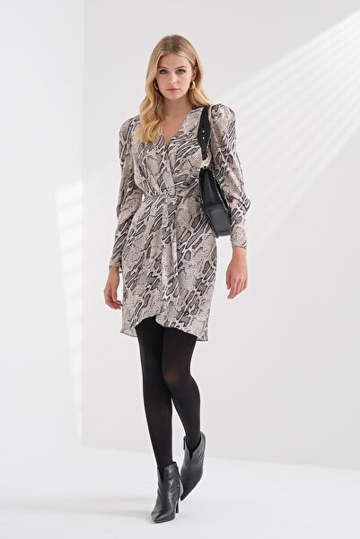 EXPLOSION Desenli Saten Pili Detaylı Kruvaze Mini Elbise