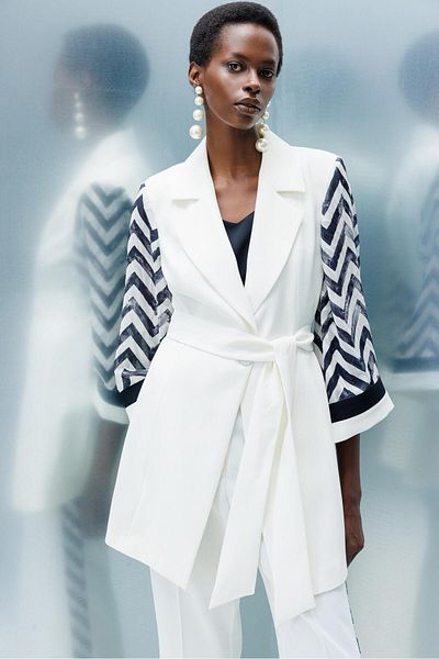 Moda İlgi Μακρύ μπουφάν Modailgi με ζιγκ-ζαγκ σχέδιο εκρού - με εσώρουχο