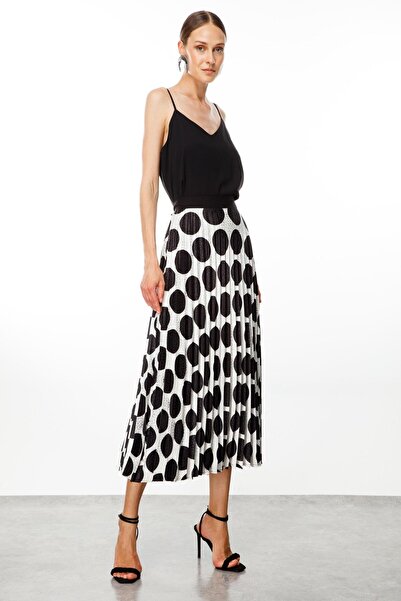 Moda İlgi Modailgi  Puantiye Desen Jakarlı Uzun Plisoley Etek Ekru
