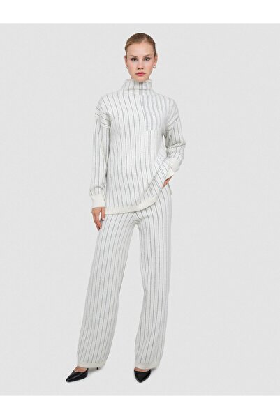 Serianno Yün Karışımlı Zıt Renk Şeritli Dik Yaka Kazak Tnk8346kemık