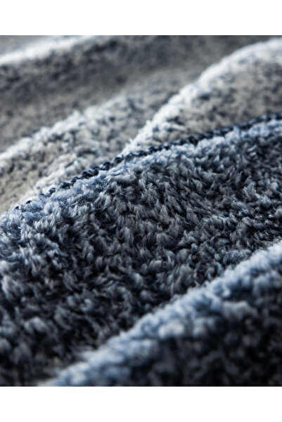 Madame Coco Nord Sherpa Single Blanket - Indigo