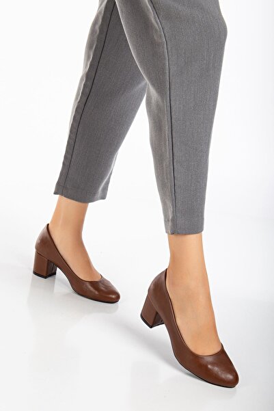 MaskButik Betty Tan Heeled Shoes