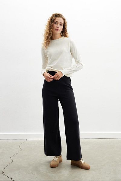Peraluna Comfortable Molded Black Women's Knitwear Trousers - Cotton-Wool Mix