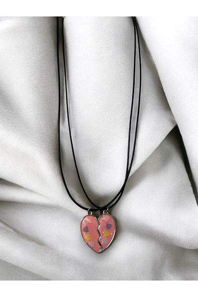 GLANZEND Heart Patterned 2-Piece Magnet Best Friends Necklace - Couple Necklace